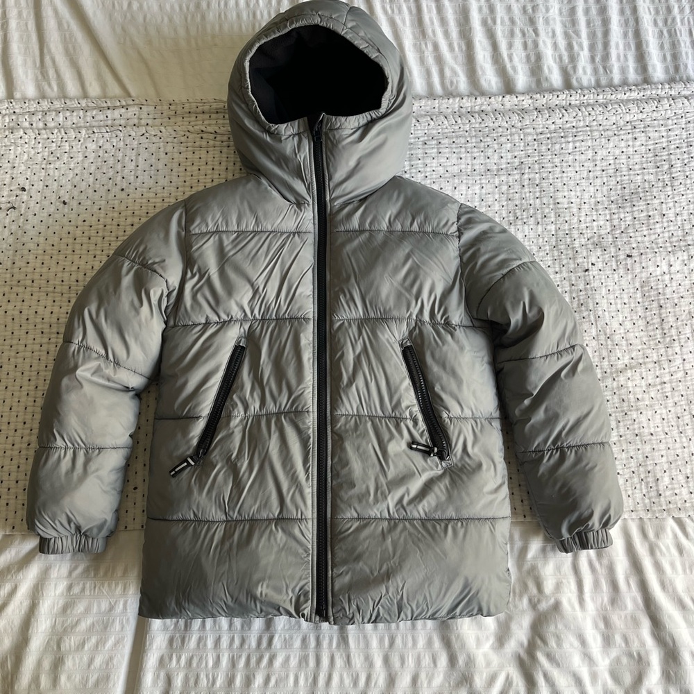 Cozy Gray Hooded Puffer Jacket